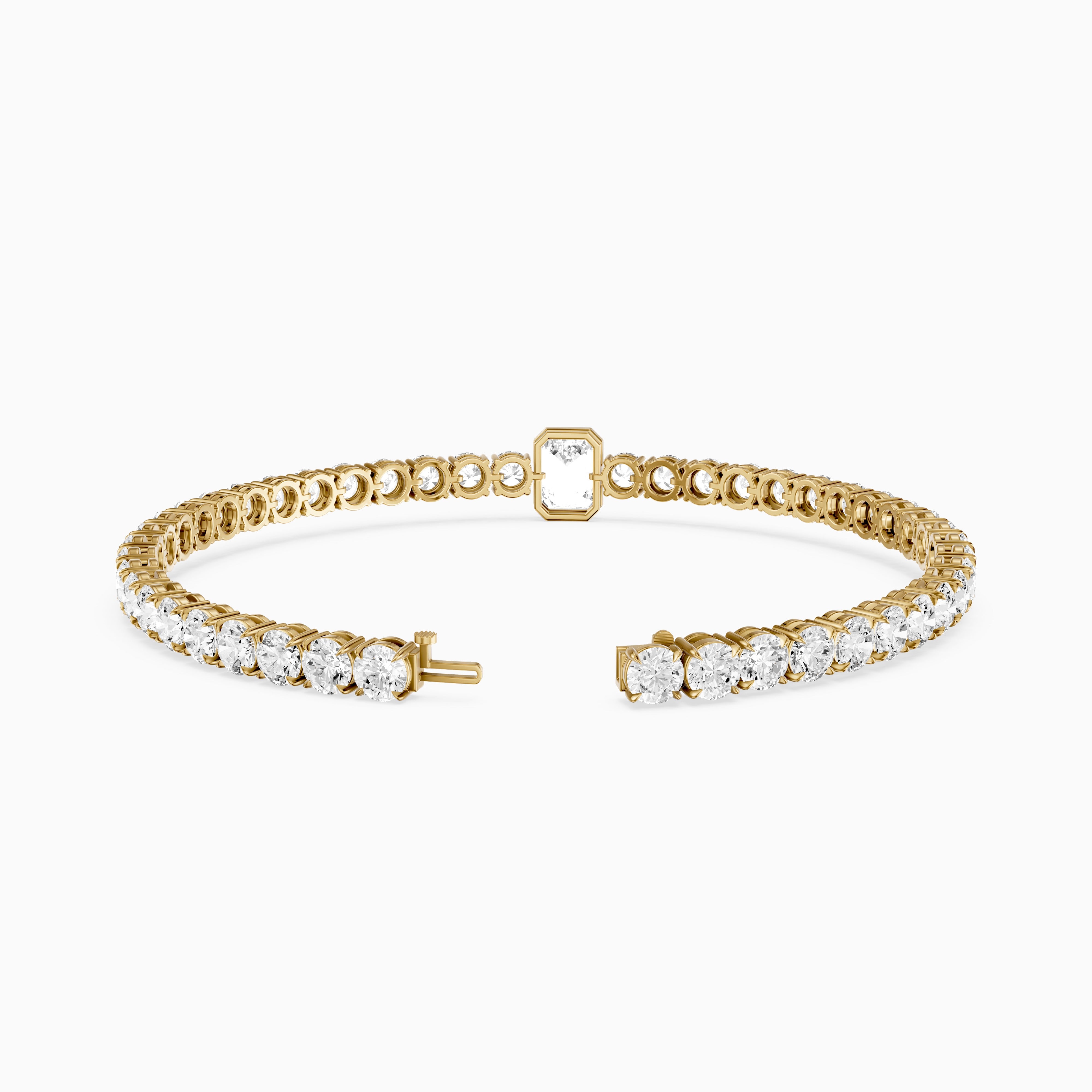 Greta Emerald Cut Lab Grown Diamond Single Station Tennis Bracelet