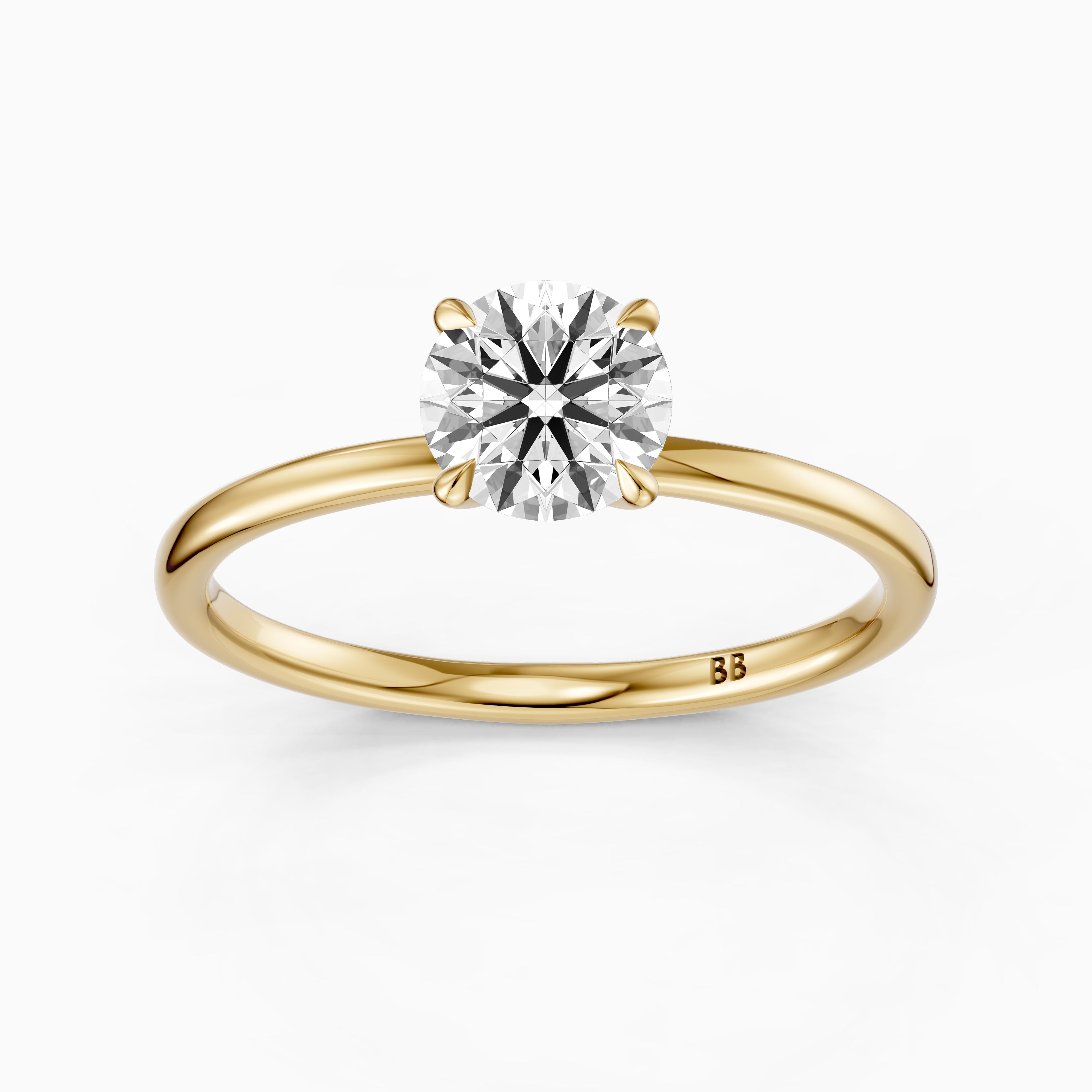Jennah 4 Prong Round Cut Solitaire Moissanite Diamond Ring