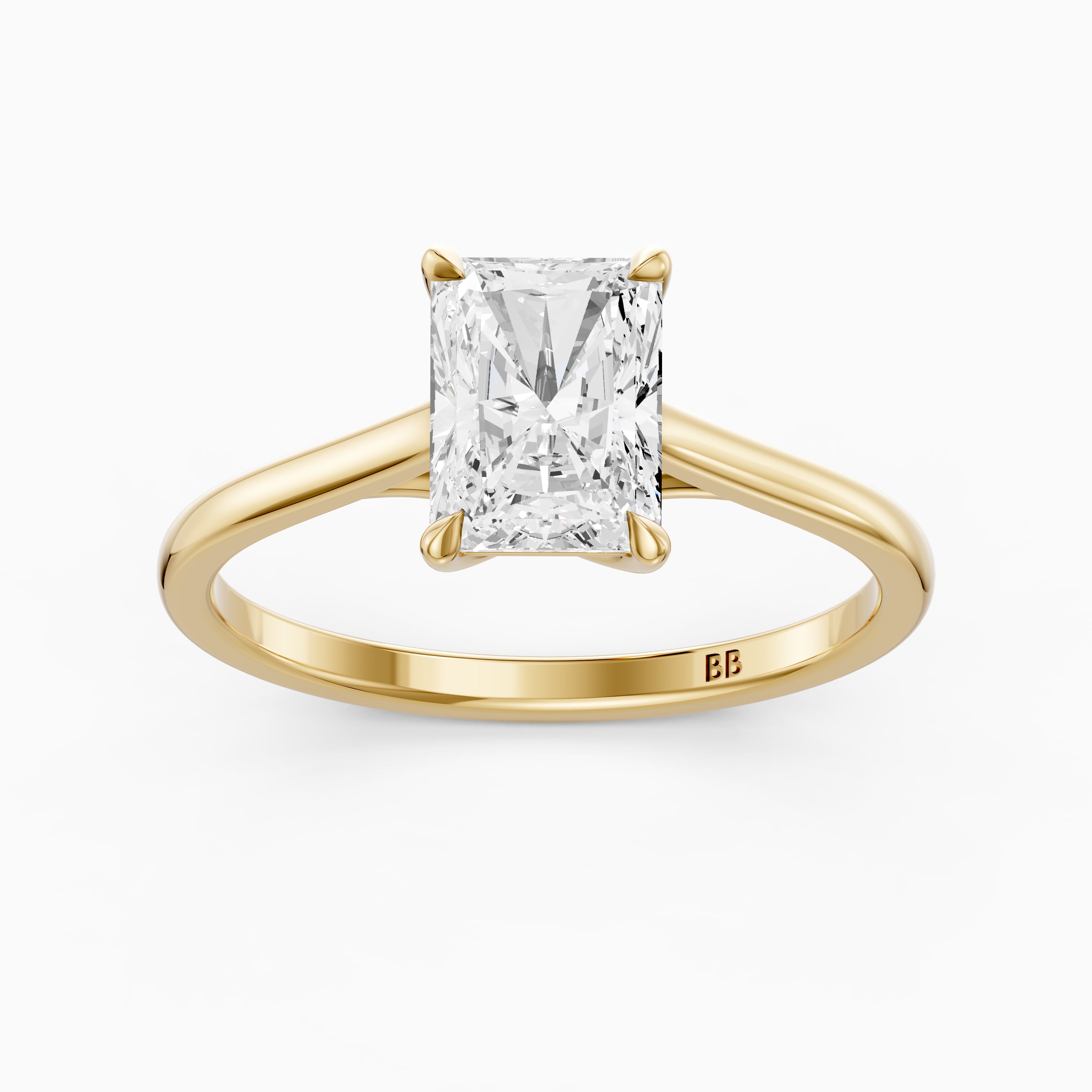 Sophia 4 Prong Radiant Cut Solitaire Moissanite Diamond Ring