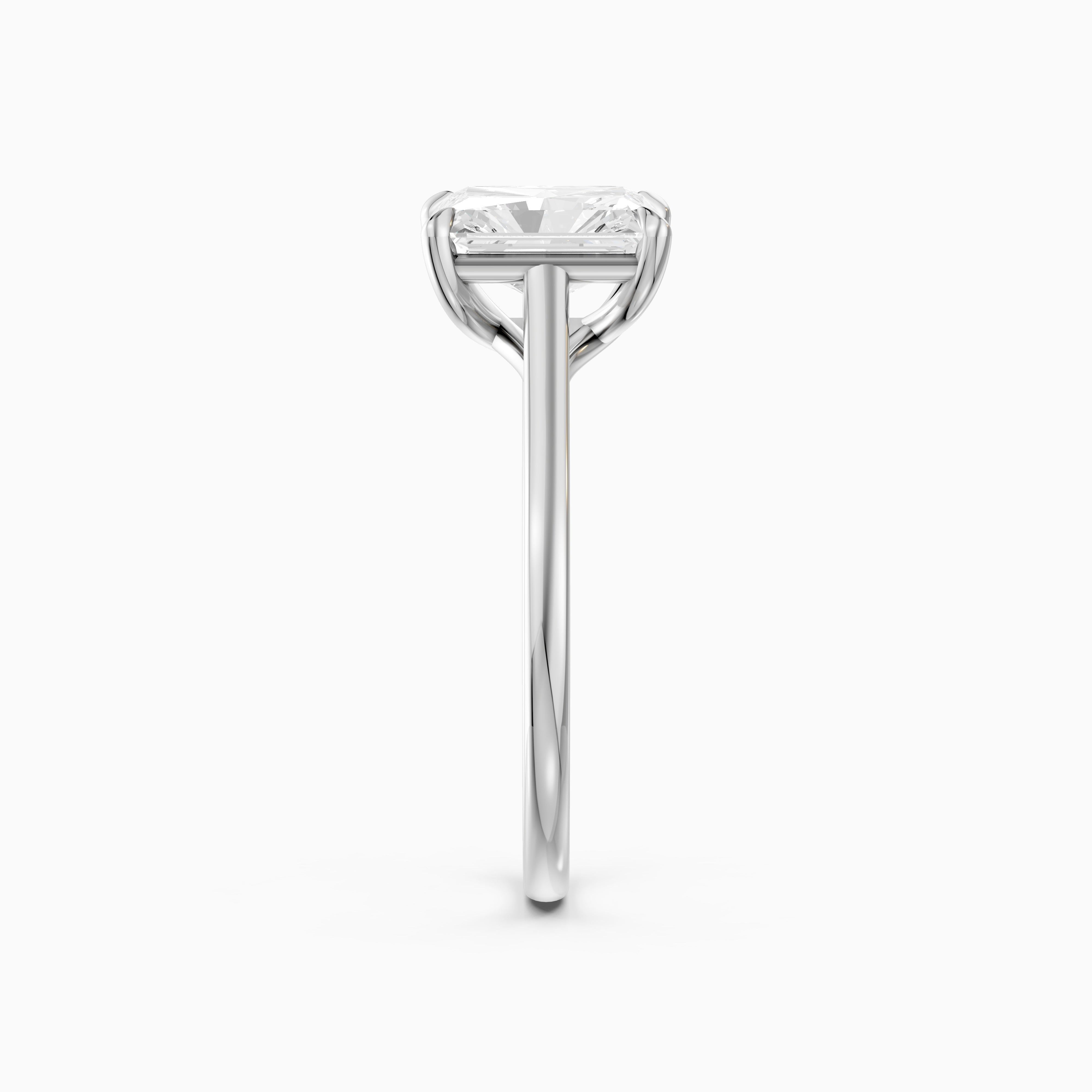Sophia 4 Prong Radiant Cut Solitaire Moissanite Diamond Ring