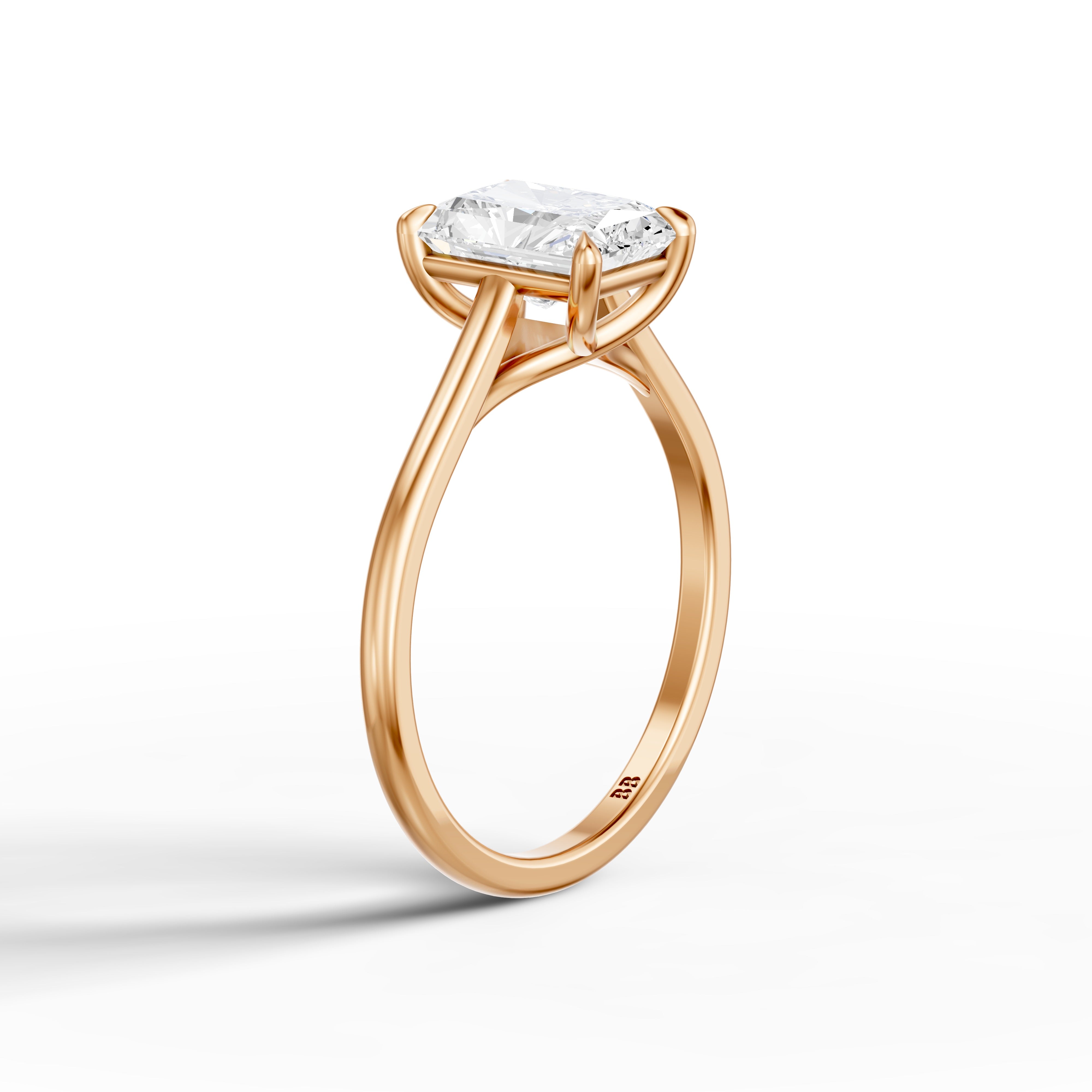 Sophia 4 Prong Radiant Cut Solitaire Moissanite Diamond Ring
