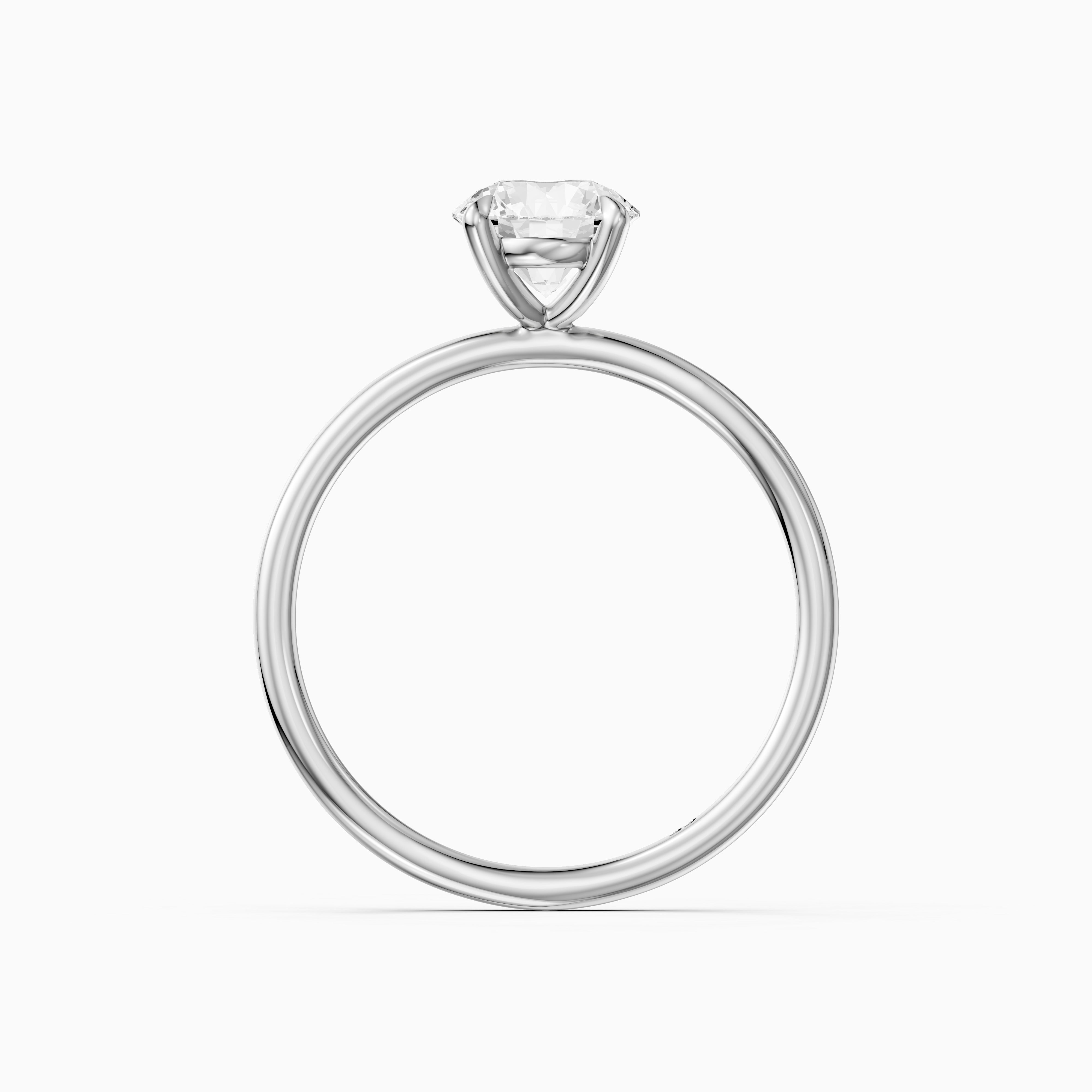 Jennah 4 Prong Round Cut Solitaire Moissanite Diamond Ring