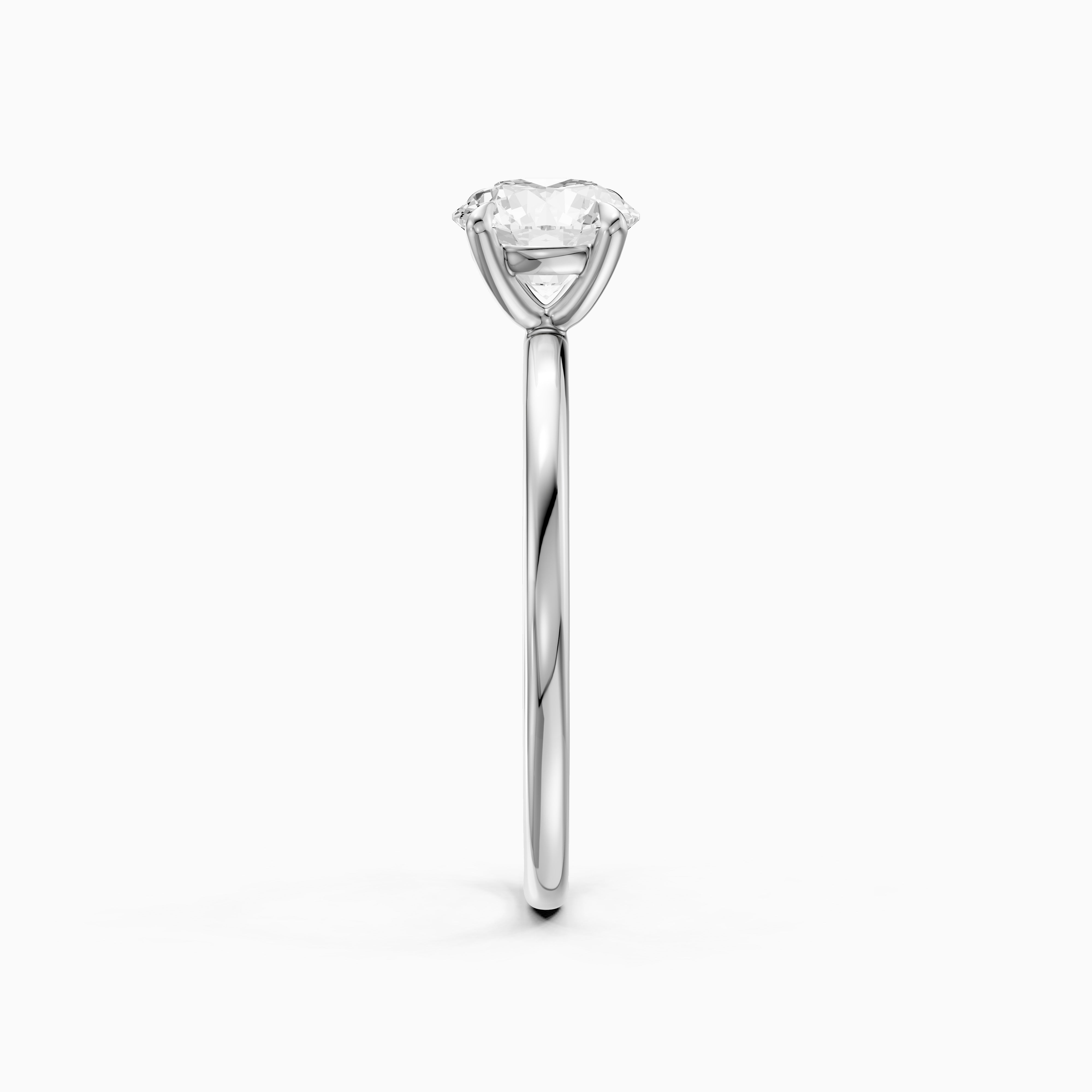 Jennah 4 Prong Round Cut Solitaire Moissanite Diamond Ring