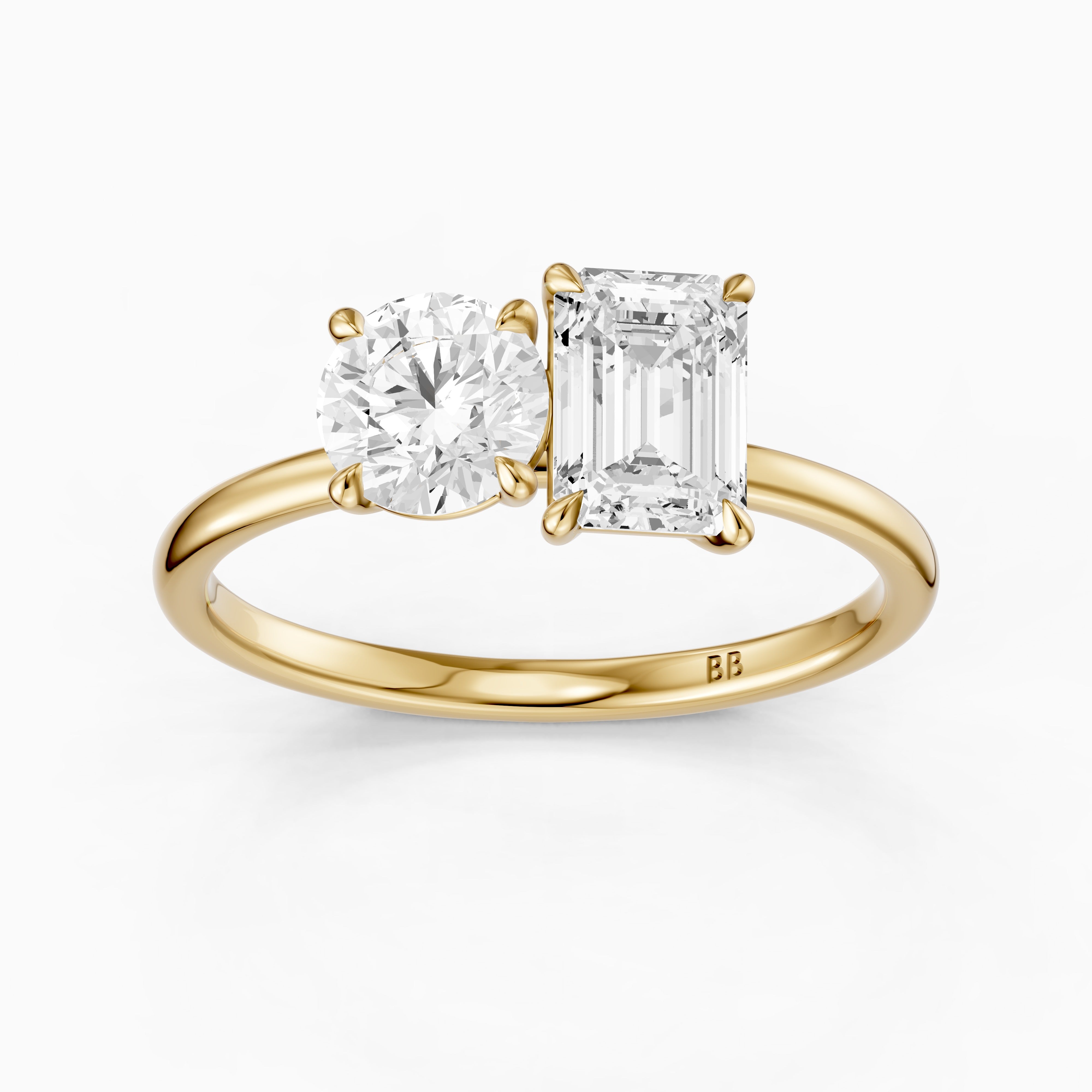Ayslee Toi Et Moi Engagement Ring With Round and Emerald Cut Moissanite Diamonds