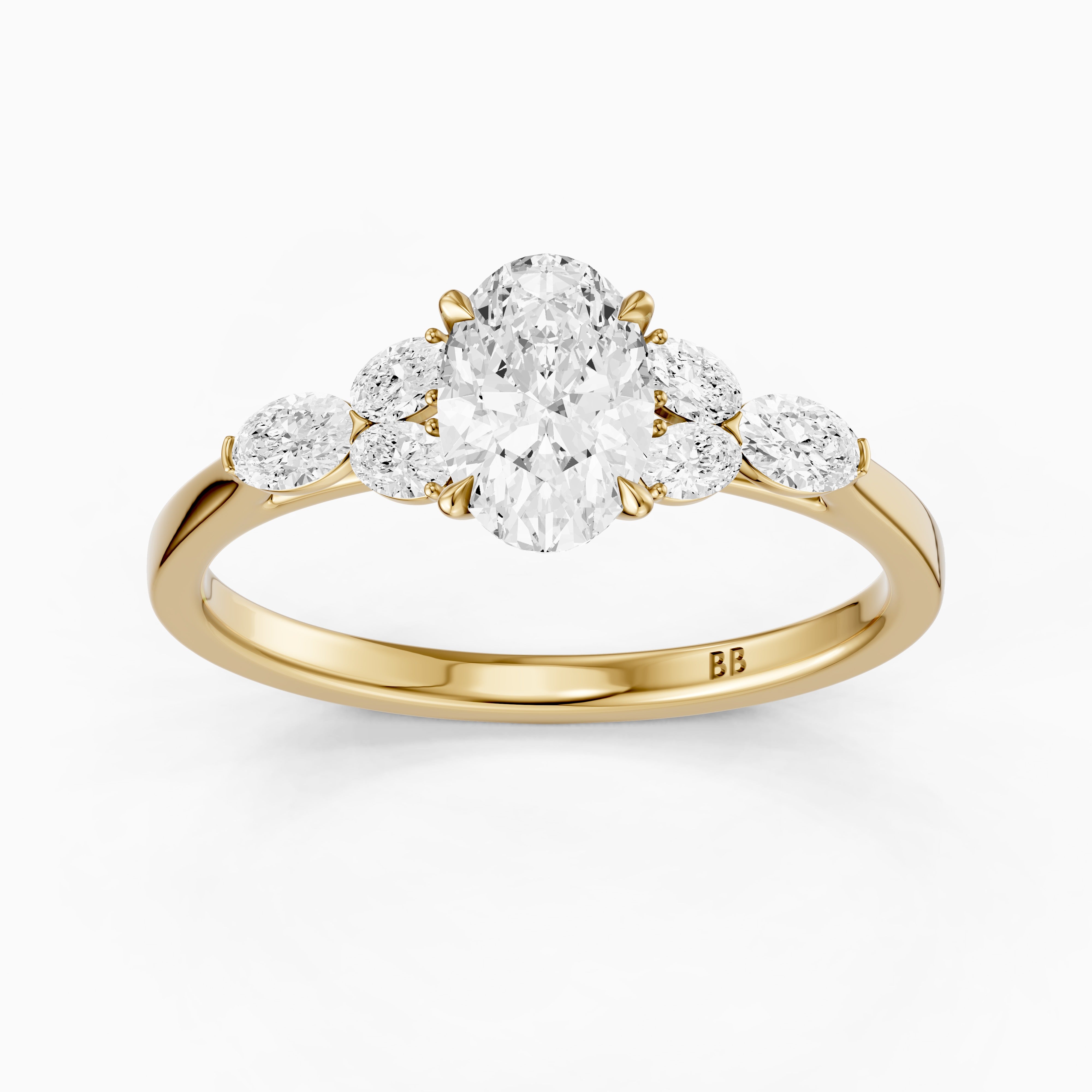 Kailani Oval Cut Oval Side Stones Missanite Diamond Ring
