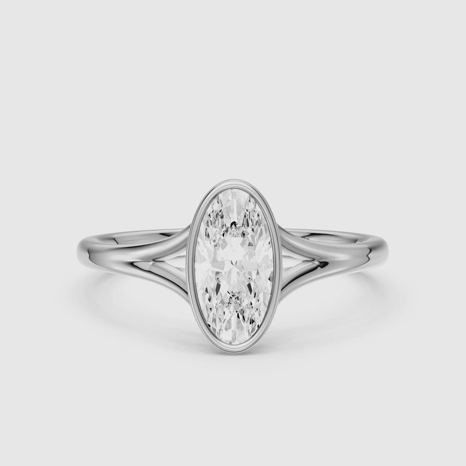 Load video: Freja Moval Moissanite Diamond Bezel Set Ring with Split Shank