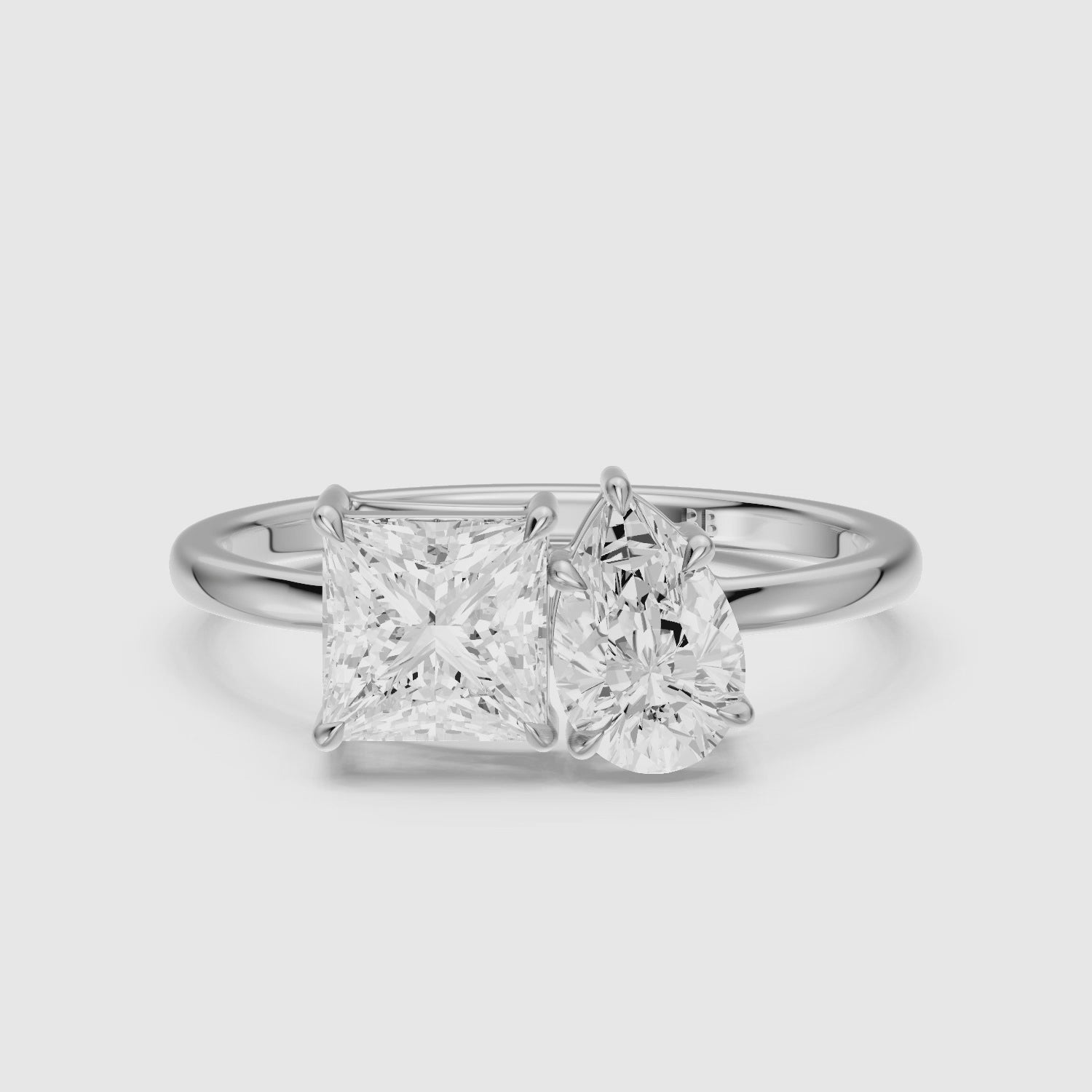 Load video: Caison Toi Et Moi Engagement Ring With Princess and Pear Two Stone Lab Grown Diamond